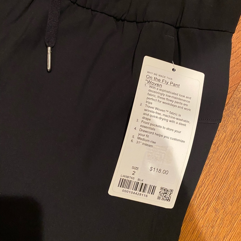Brand new Lululemon On the Fly Pant